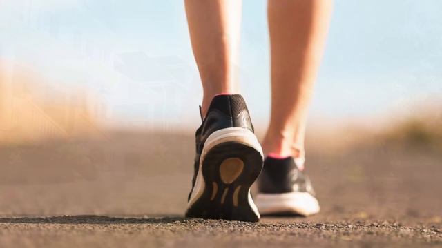 Interesting Benefits of Walking Barefoot смотреть онлайн