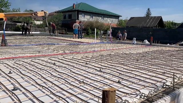Дом из панелей поставили за 4 дня | Свайно-ростверковый фундамент | Полистиролбетон смотреть онлайн