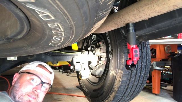4Runner Brake Bleed and Flush смотреть онлайн