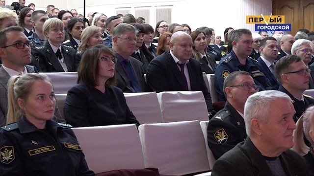 ДЕНЬ СУДЕБНОГО ПРИСТАВА смотреть онлайн