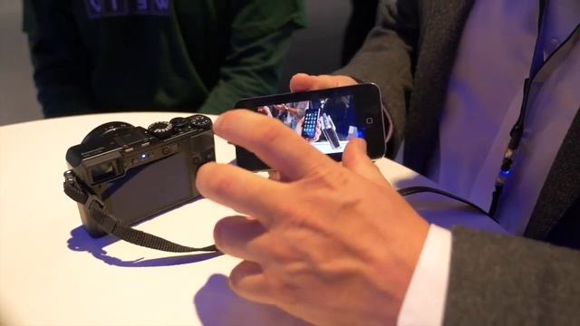 Panasonic photokina GM5, LX100, CM1 with Mark Baber from Panasonic UK смотреть онлайн