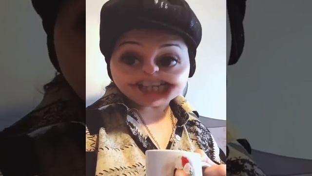 Люда з Голлівуда і сестра. Гарного дня! смотреть онлайн