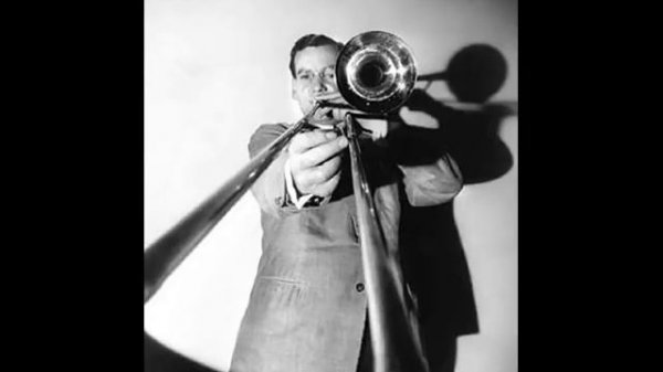 "PENNSYLVANIA 6-5000" BY GLENN MILLER