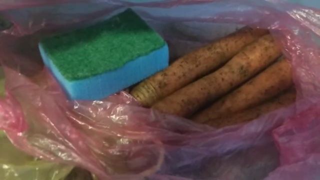 Вы даже и представить такого не могли, как можно ещё пользоваться простой губкой для мытья смотреть онлайн