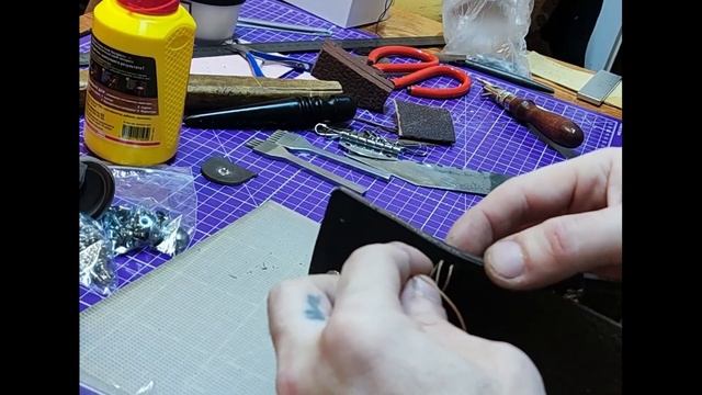 Ключница - бумажник. Первые шаги в мир крафта кожаных изделий Hand made смотреть онлайн