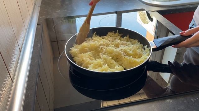 Фриттата на сковороде. Запеканка с помидорами смотреть онлайн