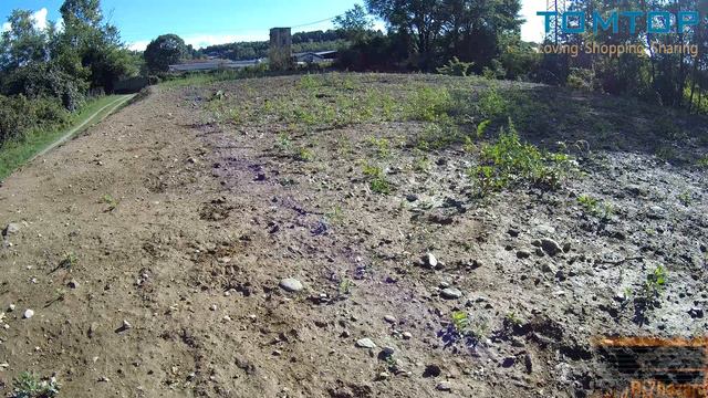 WLtoys 10428 1/10 2.4G 4WD Electric Brushed RTR Clone Axial Rr10 RC Car