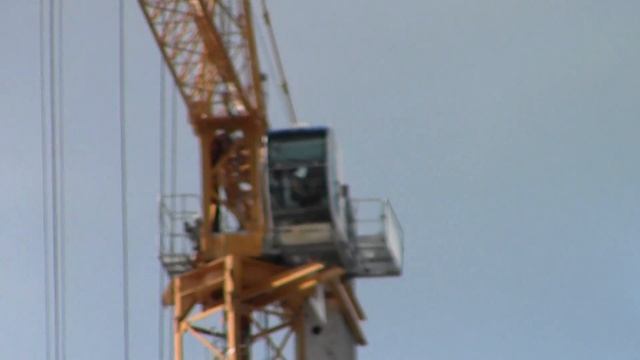Стройка возле Центрального ЗАГСа смотреть онлайн