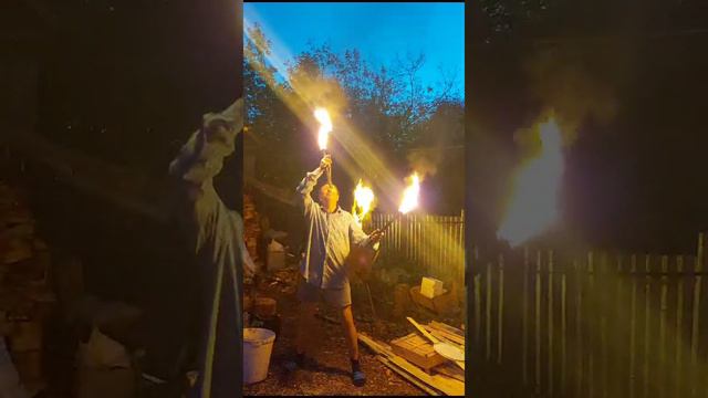 Факела под баян вечером.mp4