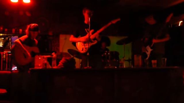 "Our Song" - DT at Bob's Java Jive смотреть онлайн