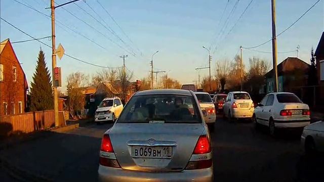 Наглухо тонированный авто в Абакане вне всяких правил