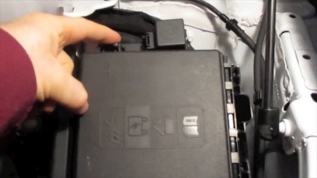 FUSE BOX Relay LOCATION Chevy Traverse 2018 2019 2020 2021 2022 2023 2024 2025 Chevrolet смотреть онлайн