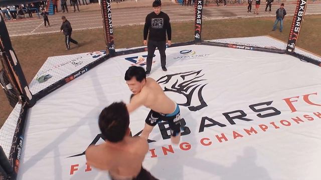 ЗАДУШИЛ!  УЗБЕКИСТАН - КЫРГЫЗСТАН/ ИНОМЖОНОВ МУХАМАДАЗИЗ (UZ) Vs НУРКАМИЛОВ  АЗАТБЕК (KG)  AKBARS F