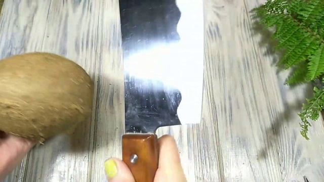 КОКОСОВАЯ СТРУЖКА в домашних условиях, легкий способ открыть кокос смотреть онлайн