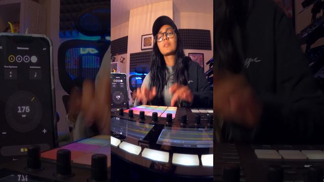 DnB Finger Drumming practice with BandLab metronome смотреть онлайн