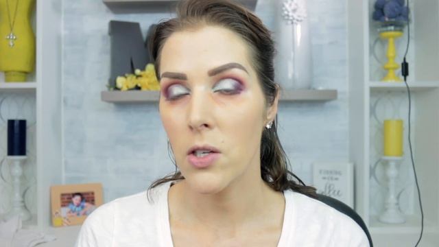Too Faced Peaches and Cream Comfort Matte Foundation | Review and Demo смотреть онлайн