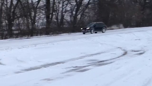 Mitsubishi Outlander AWD смотреть онлайн