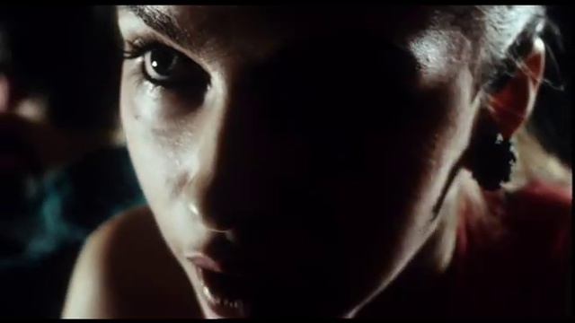 KOUŘ - Je to fajn - Klip z filmu смотреть онлайн