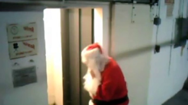 санта бухой их 2! смотреть онлайн