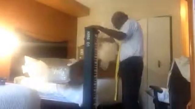 UnboxingNew Korg stage piano D1 смотреть онлайн