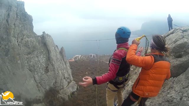 Лёха Ильяс-Кая RopeJumping with SkyLine X-Team in Crimea смотреть онлайн