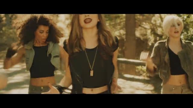 The Chainsmokers - Don't Let Me Down (Official Video) ft. Daya смотреть онлайн
