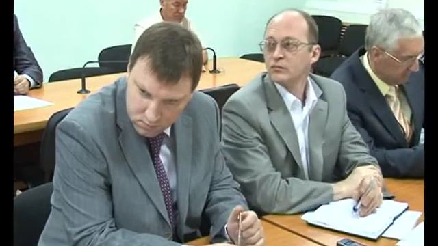Аппаратное совещание в мэрии Златоуста 13.06.12 смотреть онлайн