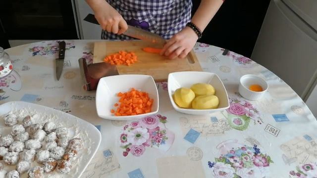 СУПА ТОПЧЕТА СЪС КАРТОФИ И МОРКОВИ