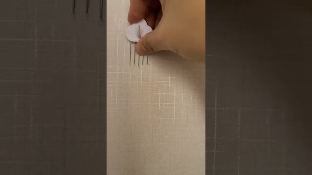 DAISO. Обзор покупок: Как повесить картину без сверления. Крепеж выдерживает до 2кг. смотреть онлайн