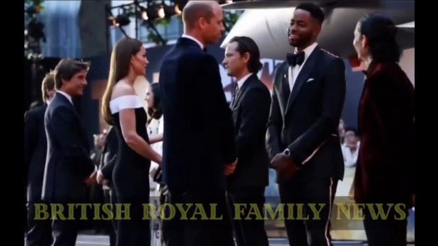 Kate Middleton's outfit received attention at the Royal Albert Hall event смотреть онлайн
