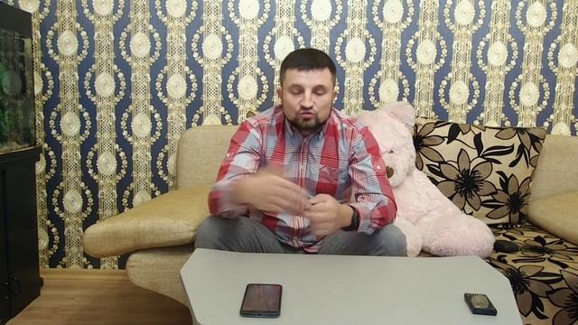 Что выбрать плеер или телефон ( в кадре HIFI плеер TempoTec V1-A ) смотреть онлайн