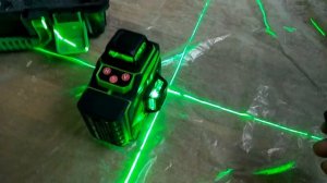 Лазерный уровень 16 лучей