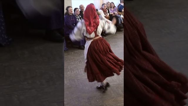 Мне цыганочка гадала смотреть онлайн