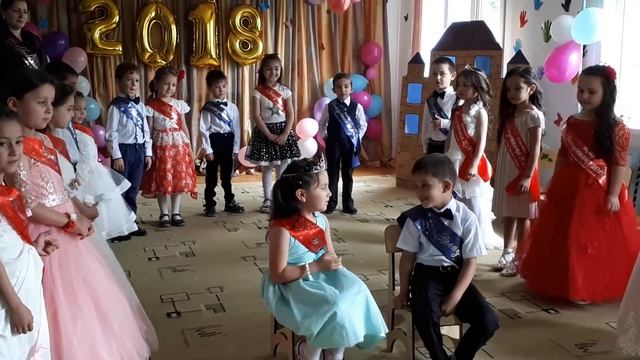 Сценка" Молодость прошла." смотреть онлайн