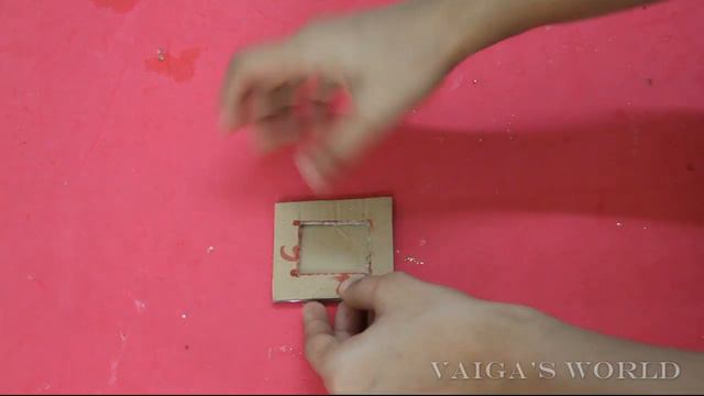Unique craft with photo frames and flower vase//Disposable plate craft//vaigas world.... смотреть онлайн