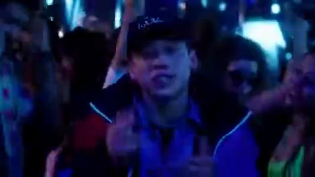 luces de Paulo Londra yehh смотреть онлайн