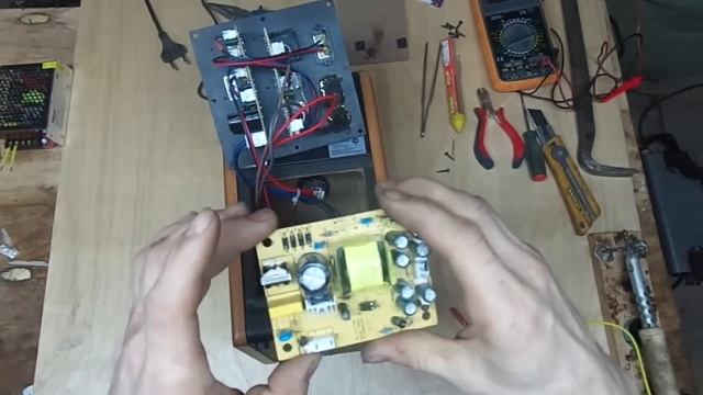 Ремонт акустической системы Microlab B77 смотреть онлайн