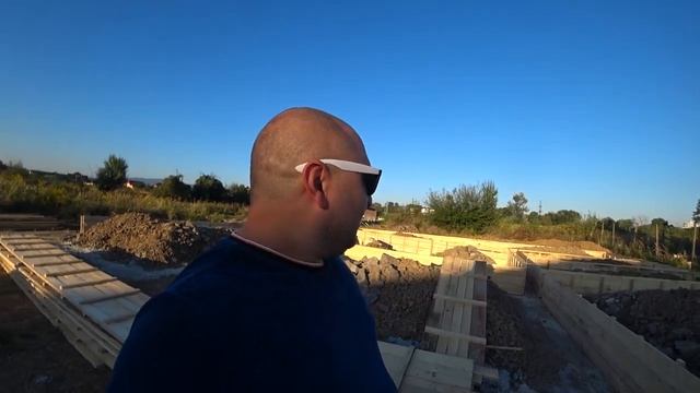 Строительство Дома. Часть 3. Купил насос. Сколько кв.метров наш дом? смотреть онлайн