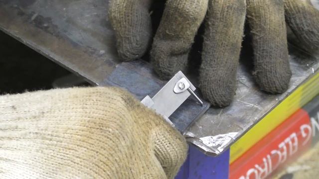 Простая дверная защелка за 5 рублей. Самоблокирующаяся дверная защелка смотреть онлайн