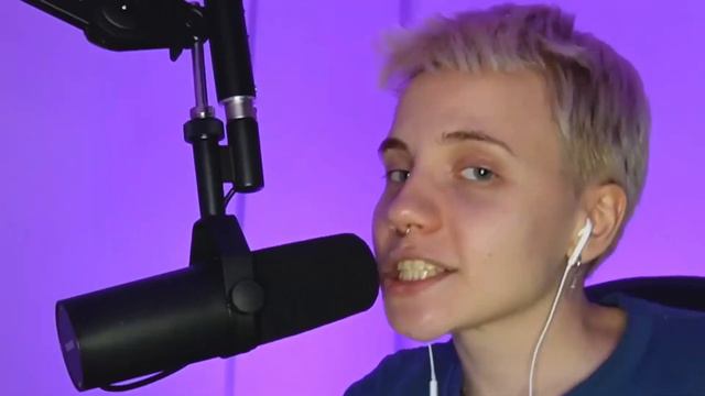 Оля кекс и Holy baam - песня про понос (отрывок из видео) смотреть онлайн