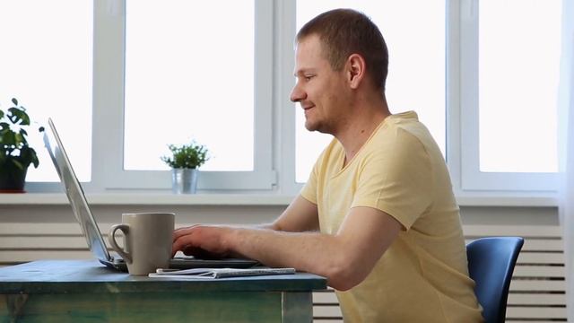 Как эффективно работать на удалёнке? | DeeaFilm смотреть онлайн