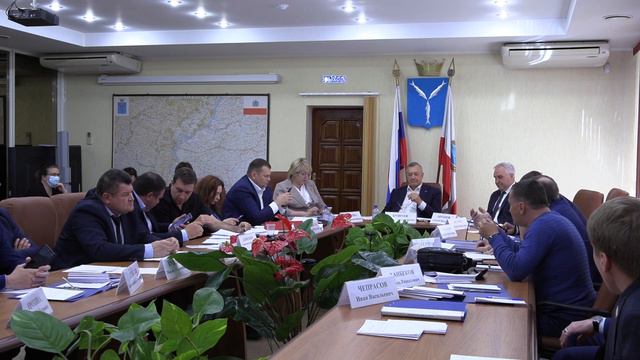 Нелепые законы от "ЕР" смотреть онлайн