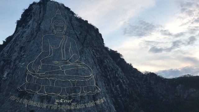 Самый большой образ Будды в мире смотреть онлайн