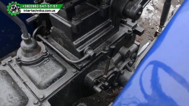 Сравнение минитракторов Xingtai T240TPKX и Xingtai T240FPKX смотреть онлайн