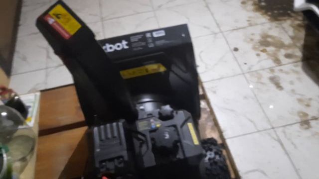 Снегоуборщик boxbot смотреть онлайн