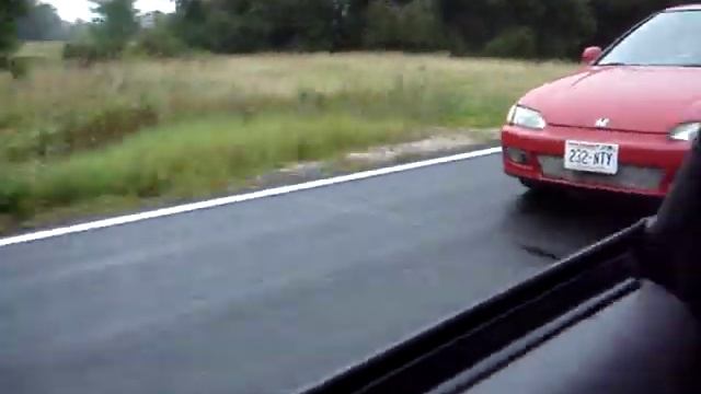 95 Honda Civic EX vs. 00 Toyota Celica GTS смотреть онлайн