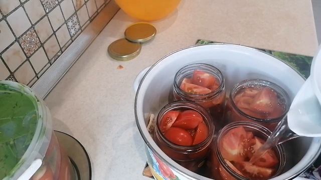 Зимой свежие помидоры не покупаем или как сохранить томаты свежими в зиму? смотреть онлайн