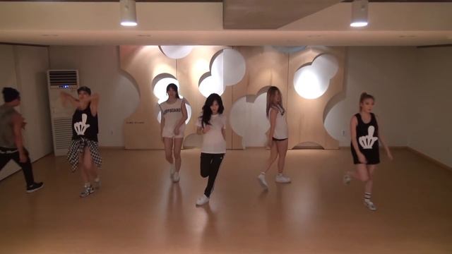 HYUNA - 빨개요 (RED) (Choreography Practice Video)