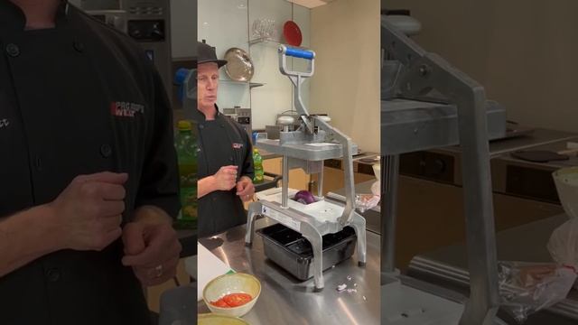 The Saber King Mini by Prince Castle with Chef Mike смотреть онлайн