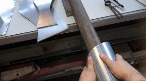 Видеоурок-как сделать отвод из жести,из 3х частей.